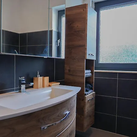 Appartement Bibo 1 *